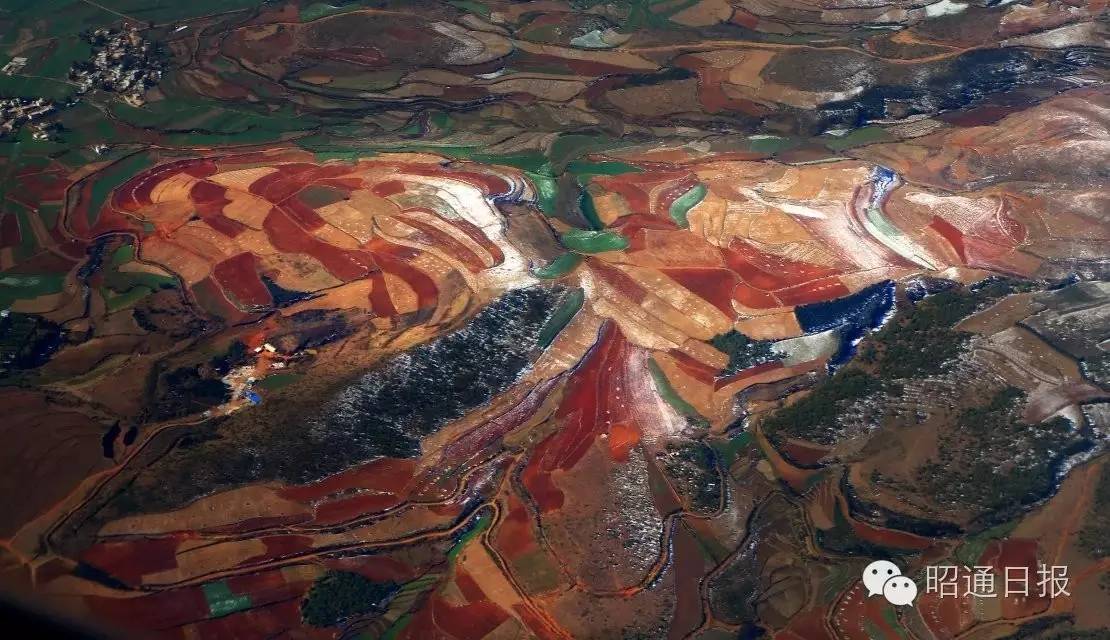 点赞镇雄丨世界上爱你最长久的地方获奖啦，组图附故事！