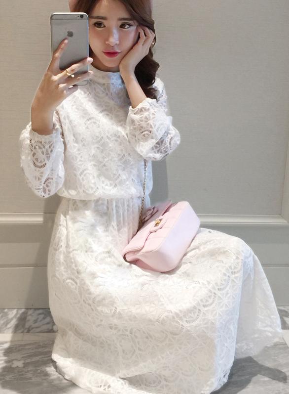 蕾丝打底裙的曼妙风情