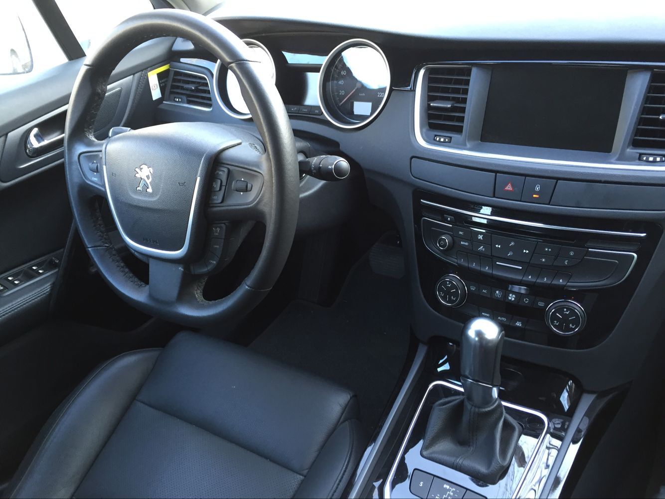 东风标致5081.8试驾,东风标致508l1.8驾控