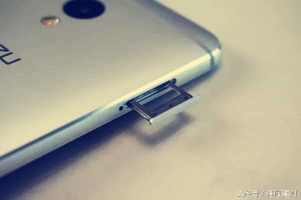 魅蓝e手机测评,魅蓝拆解视频大全