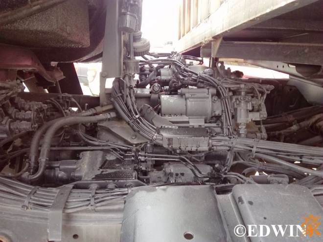 乌尼莫克u5000与u4000有何不同,奔驰乌尼莫克u400军用卡车