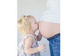 高度近视手术后能顺产吗,超高度近视顺产挂什么科