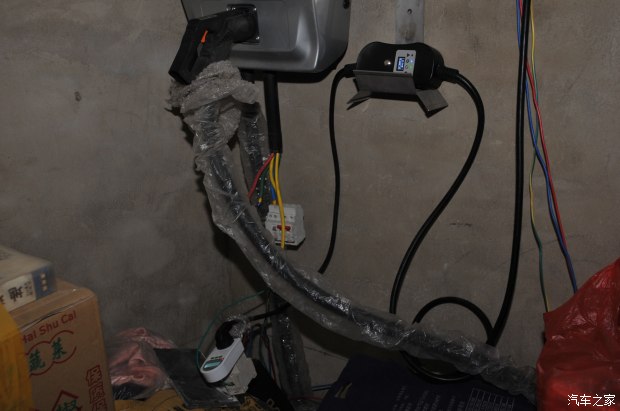 跑了13万公里的比亚迪e6值得买吗,比亚迪电车第一批车主用车情况