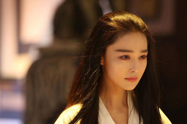 为什么桃花眼那么迷人,一双好看而又内敛的桃花眼