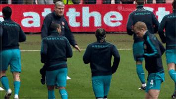 最经典搞笑中超足球gif,足球球员搞怪图片