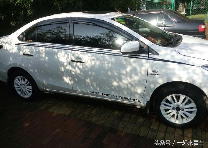 汽车后视镜漆刮了如何修复,车停路边后视镜被刮了怎么办