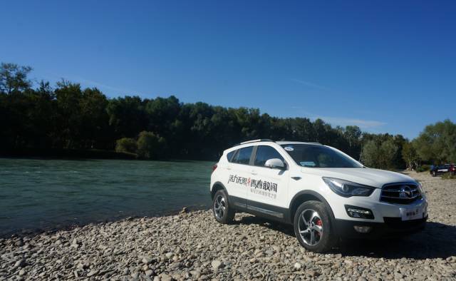 海马s5试驾越野,试驾海马s5