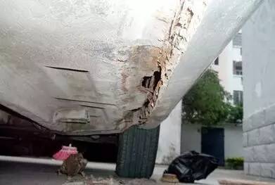 汽车底盘如何才会坏,烂底汽车怎么保护底盘