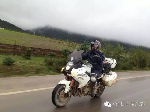 跨越五省，骑行香格里拉等地，他们用这样的方式宣传肇庆！