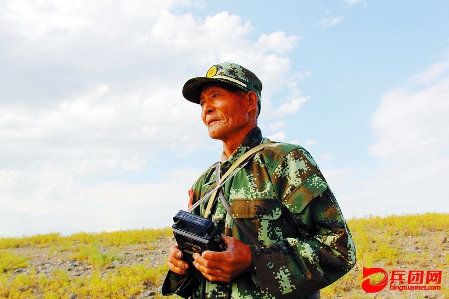 致敬默默无闻为国奉献的老人,致敬老兵这一辈子的坚守