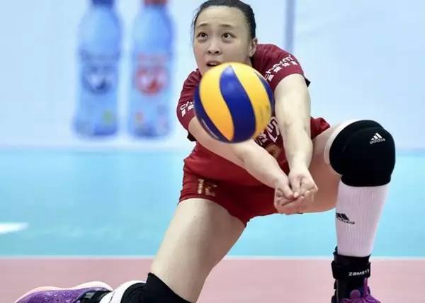 中国女排郎平工资是多少,郎平女排薪资