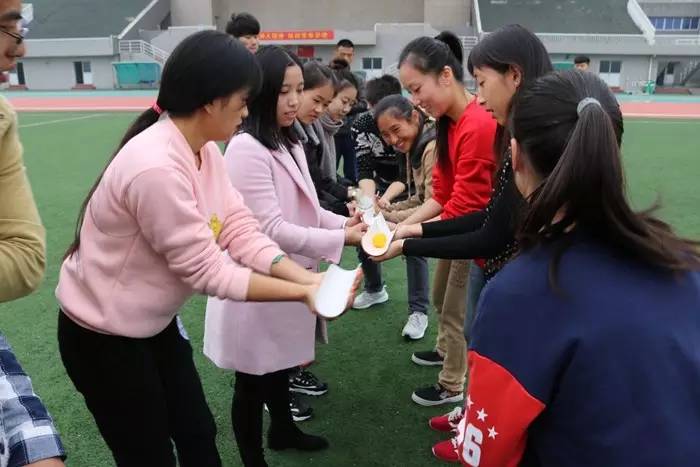 别young,别young跨界潮流艺术展