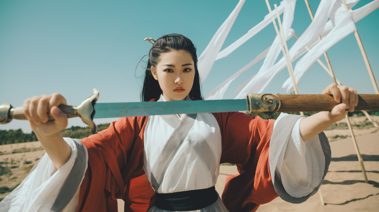 小说：魔域中遇到能使用神通的邪火蛇狮，男子：这次不好办啊