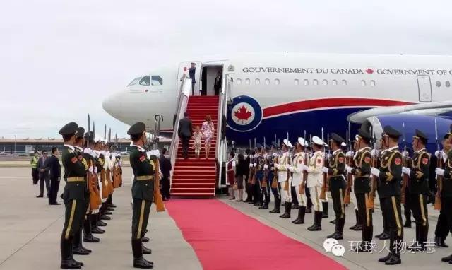 有卖龙虾的，有上街买买买的，来G20的政要画风rio多姿多彩