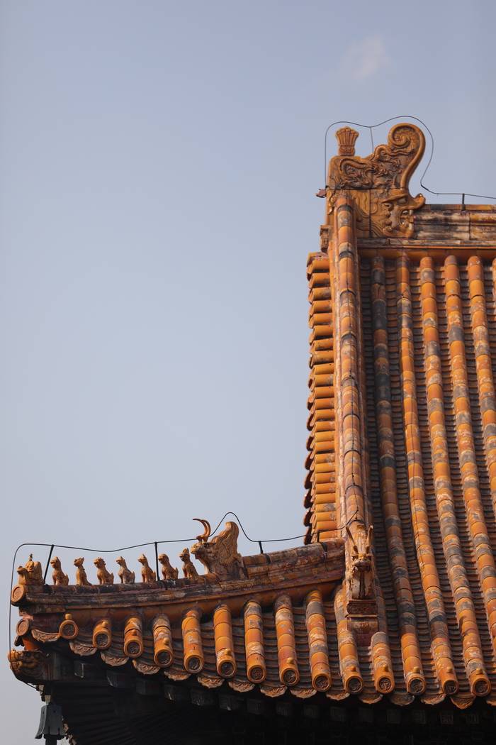 佳能eos5dmarkiv重量,佳能eos5dmarkiii和iv