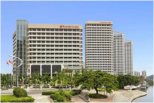 2016年，国内最好的皇冠假日酒店落户三亚湾