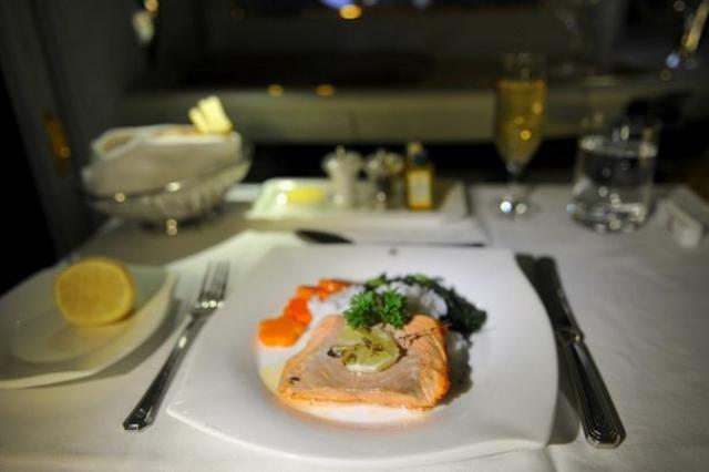 一张头等舱船票深度解析,一张船票的故事启示