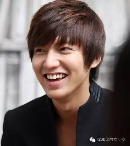 长脸发际线高男生修容教程,鬓角修容