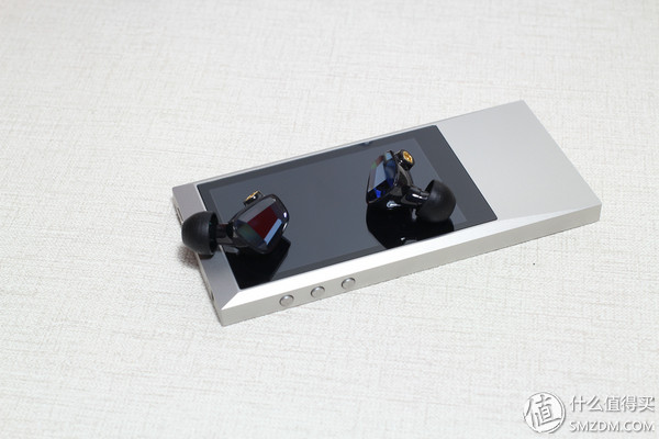 Yamete老司机发车：开学季耳机选购攻略与好物推荐