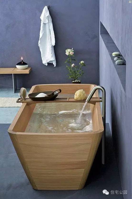 卫生间浴缸木头设计效果图,温泉式浴缸装修