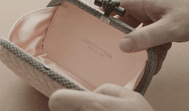 lv跟bv哪个牌子好,bv是lv旗下品牌吗