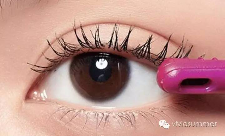 睫毛刷不出卷翘怎么办,刷完睫毛总是塌怎么办呢