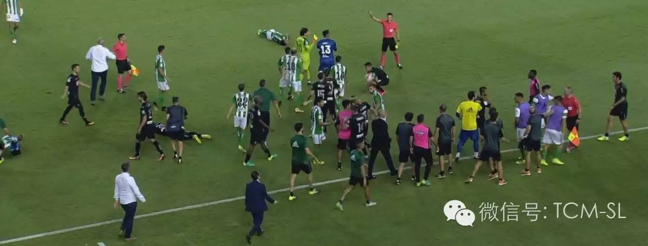 足球复盘解说经典赛事,足球十大解说时刻