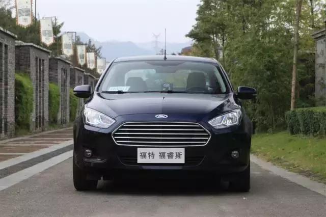 8万买轩逸经典还是11万买昂克赛拉,合资家轿推荐雪佛兰科沃兹