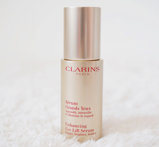 眼周有细纹用什么眼霜,护理眼周先用眼精华还是先用眼霜