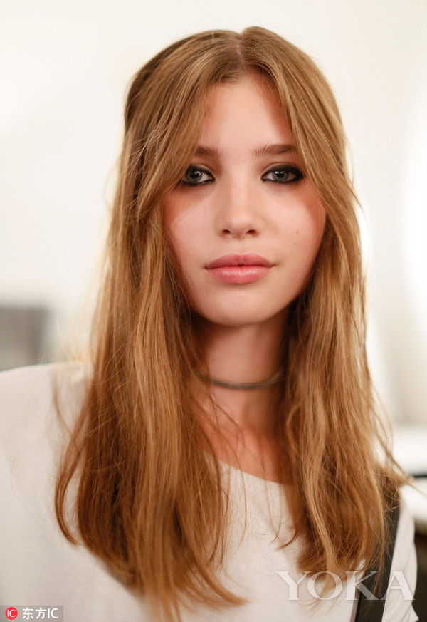 时装周华丽造型,时装周妆容视频