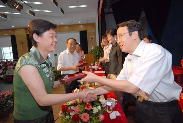 g20杭州峰会体验馆学生研学,g20峰会大学生思政课