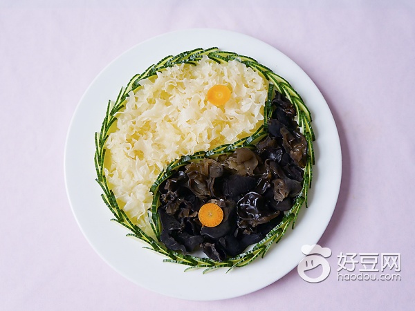 黑白木耳搭配有妙用,黑木耳怎么炒吃补血最好