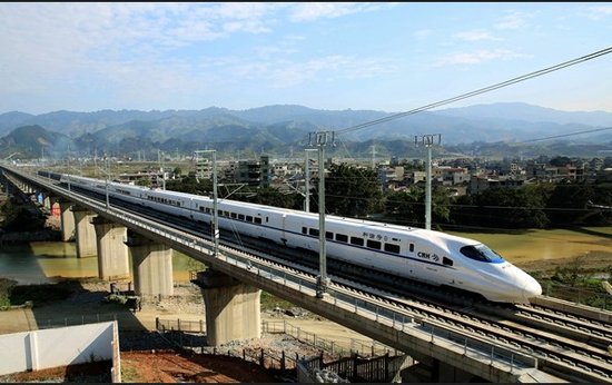 这些“老爷车”可以啵居然“烧”电的