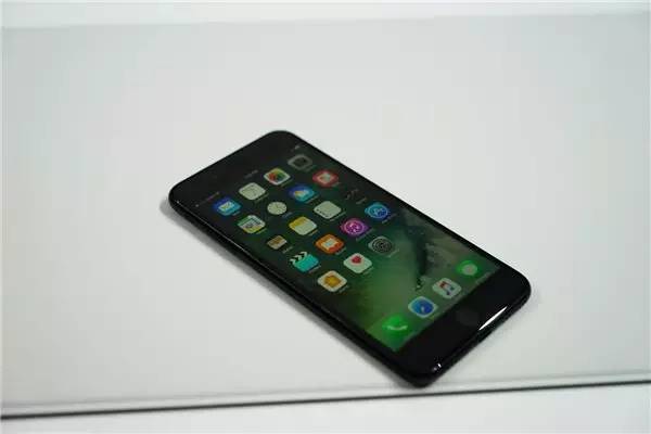 iphone7怎么看后台运行程序,iphone7如何看到正在运行的软件