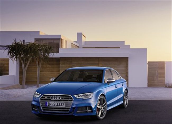 那么问题来了你会选择谁,花同样的钱你会选哪个