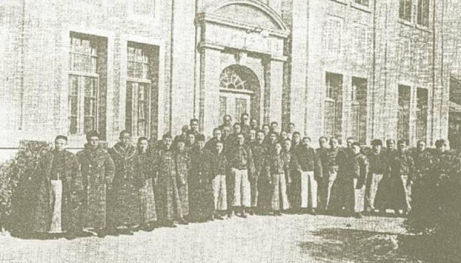 李佩的一生经历,李佩的人生经历