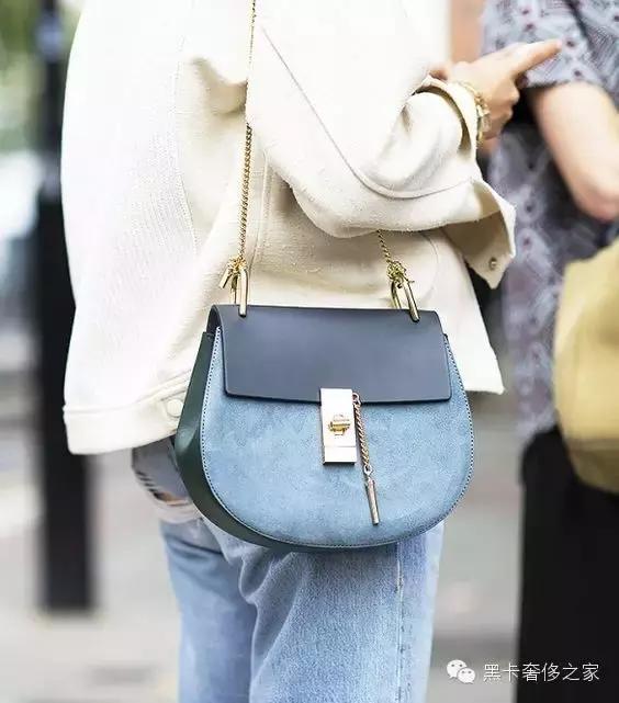 女生手中包包值多少钱看看反应就知道了