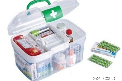 有病不求人，药店内部联合用药指南！涵盖常见病症家庭必备……