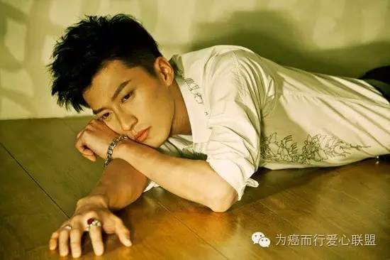 乔任梁因啥会患上抑郁症,因为抑郁症去世的乔任梁