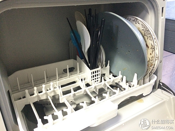 小厨房放集成灶冰箱洗碗机,小厨房如何装洗碗机和冰箱