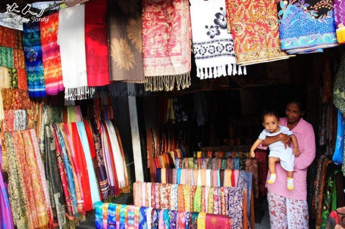 巴厘岛美拉艺术酒店,巴厘岛巴厘艺术中心