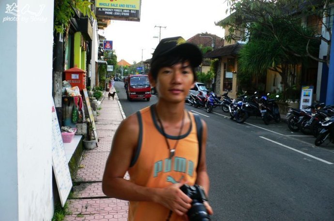 巴厘岛美拉艺术酒店,巴厘岛巴厘艺术中心