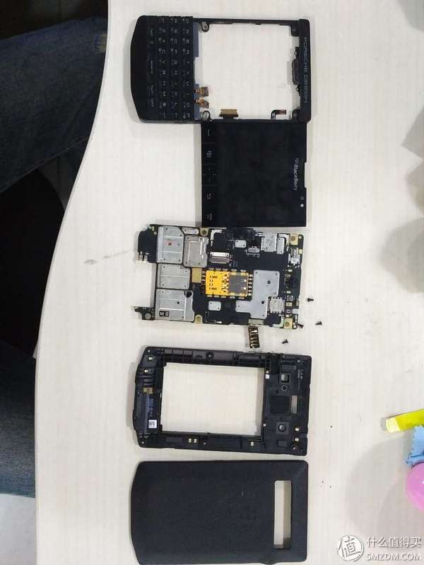 黑莓9810拆机教程,黑莓9650怎么拆机