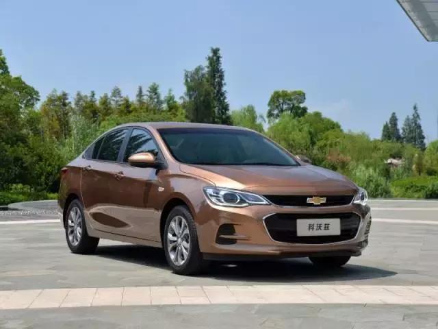 8万买轩逸经典还是11万买昂克赛拉,合资家轿推荐雪佛兰科沃兹