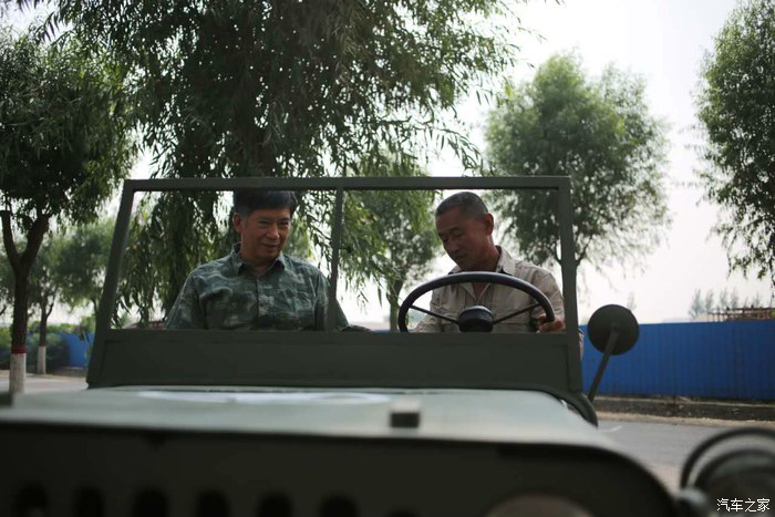 圆梦ING陪老爸赴唐山感受《圆梦威利斯》拍摄