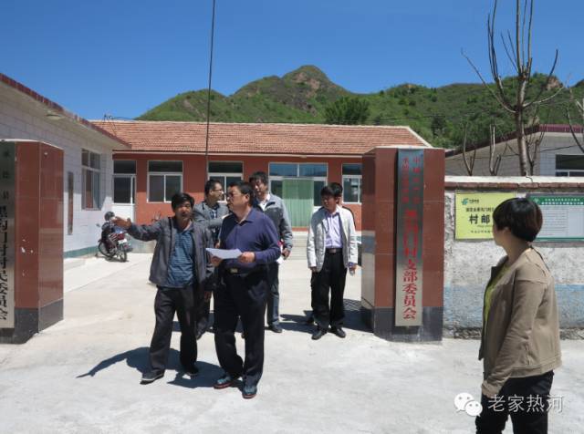 鞍匠黑沟门，美的不成样子