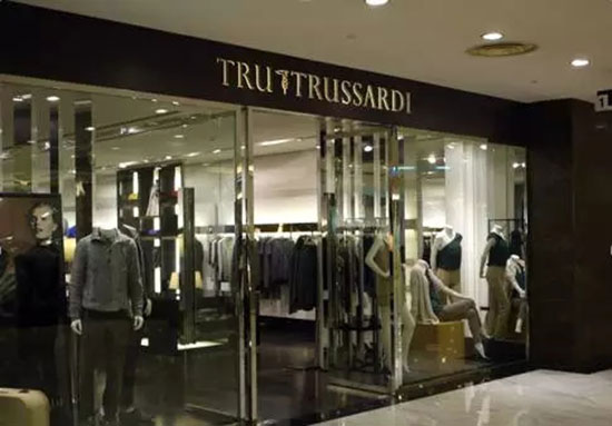 招商必备：这34个服饰品牌正热，不愧是大牌副线！