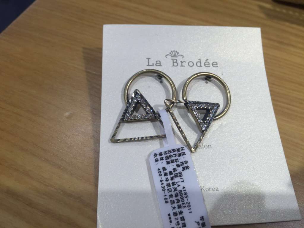 流行韩国饰品,韩国时尚潮流轻奢饰品