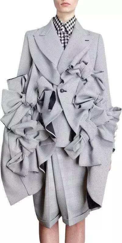 解构主义设计师川久保玲,川久保玲解构主义