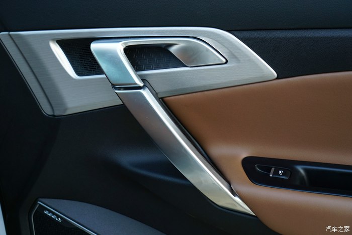 日系三剑客suv大pk,这款suv上市后外形完爆路虎揽胜